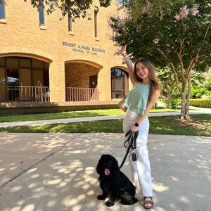 Meet your Posher, Lucero